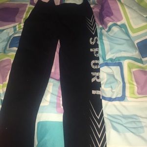Fitness leggings with sport on the side